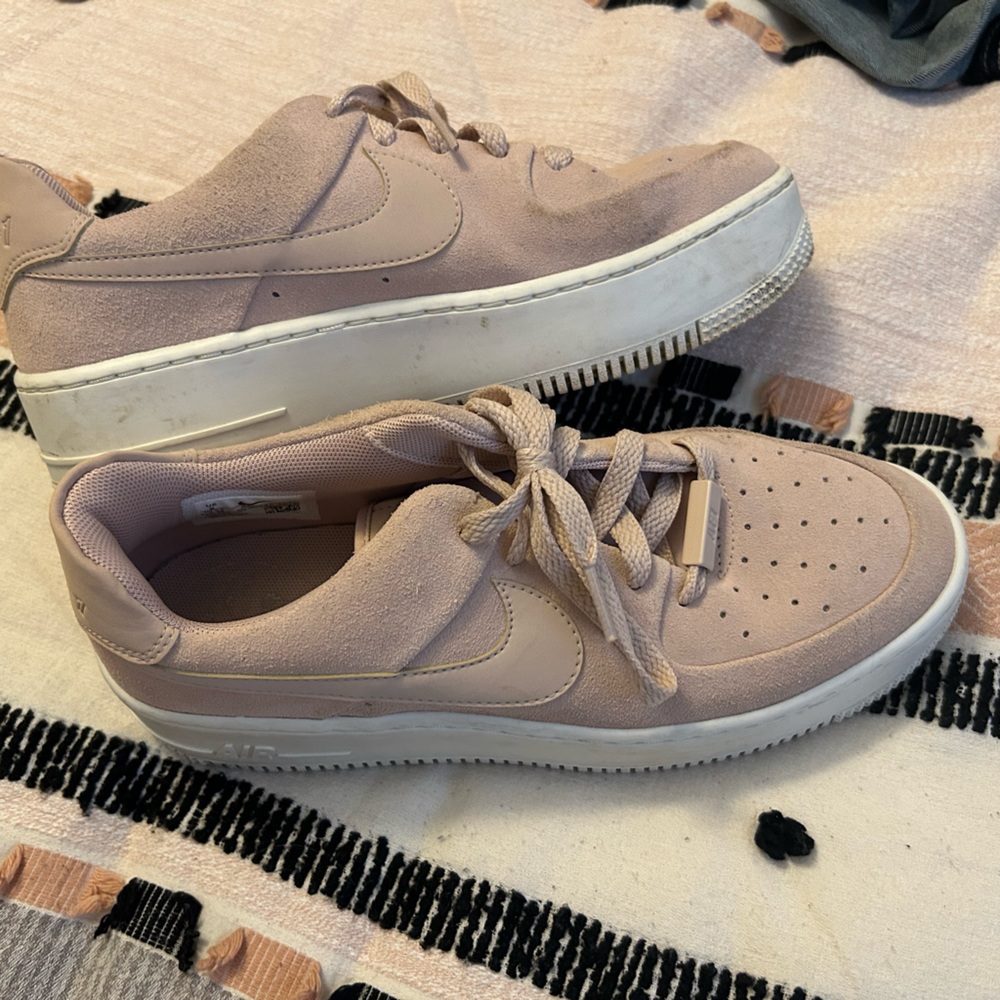 Pink platform Air Forces